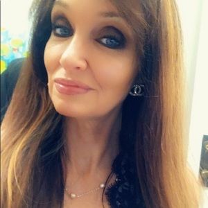 Meet your Posher, Jill